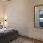 Collection - Felix Appartement