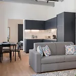 Appartement Collection - Felix Valletta