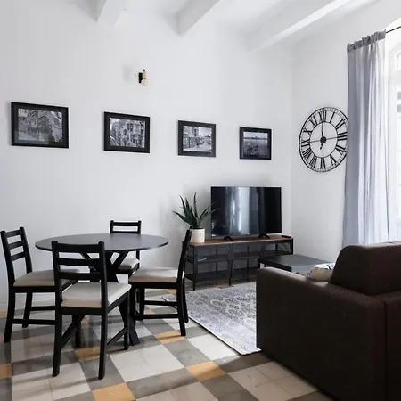 Apartament Collection - Felix Valletta