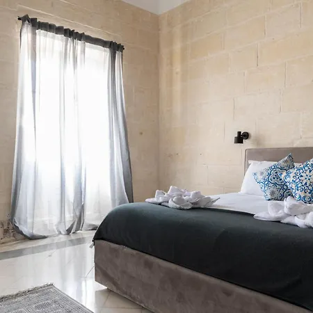 Collection - Felix Apartament Valletta