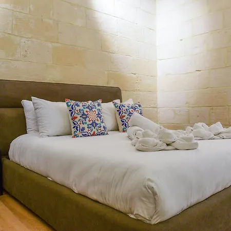 Collection - Felix Apartman Valletta