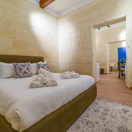 Apartament Collection - Felix Valletta