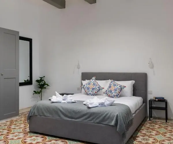 Collection - Felix *