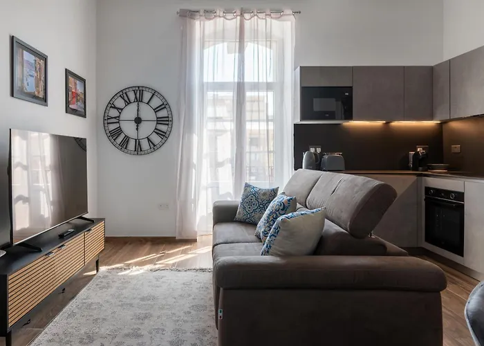 Collection - Felix Apartamento La Valeta